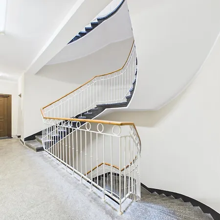 Apartamento Plac Konstytucji Superapart 10-minute Walk To The Center